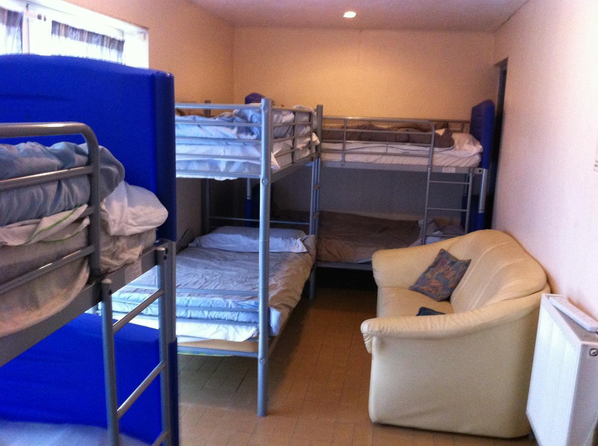 Pantyrathro International Hostel Carmarthen Eksteriør bilde