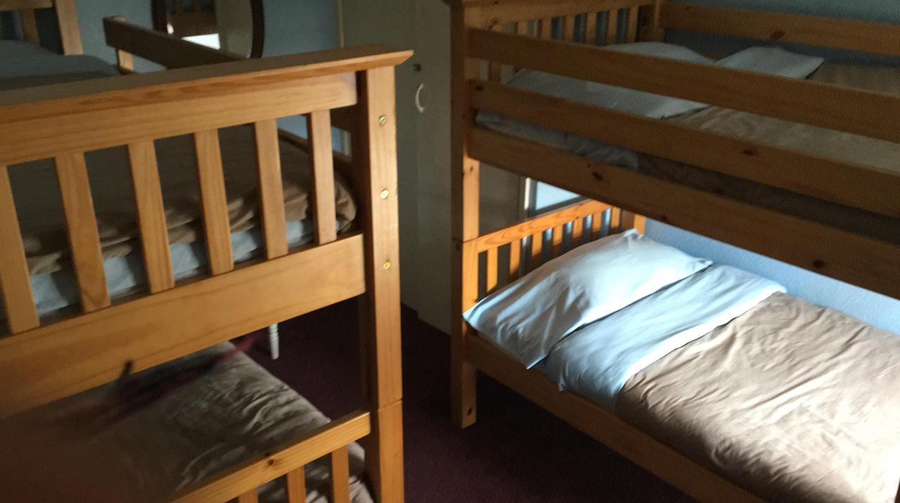 Pantyrathro International Hostel Carmarthen Eksteriør bilde